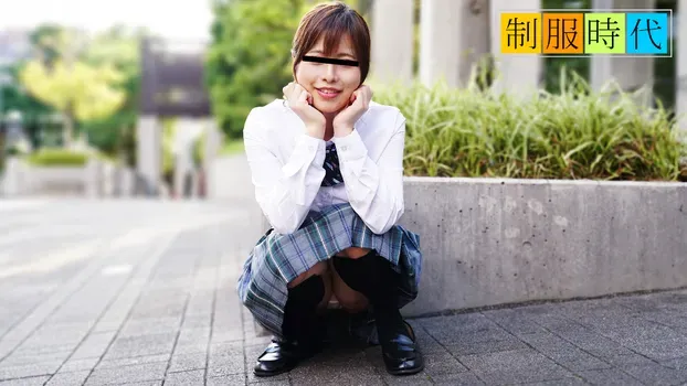 上原聡美 - 制服時代 ～ずーっとイジられイカされながらもカメラ目線～