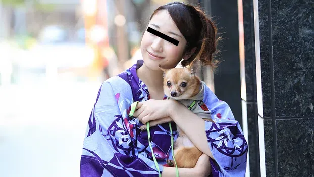 佐々木レイ - 犬の散歩中に犬好きな浴衣美人をナンパゲット！