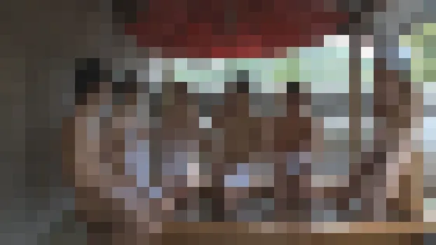 オムニバス - 混浴風呂に入ったら二人連れの息抜旅行をしている人妻が二人居たので勃起チンポ見せつけてナンパしてヤラしてもらいました。